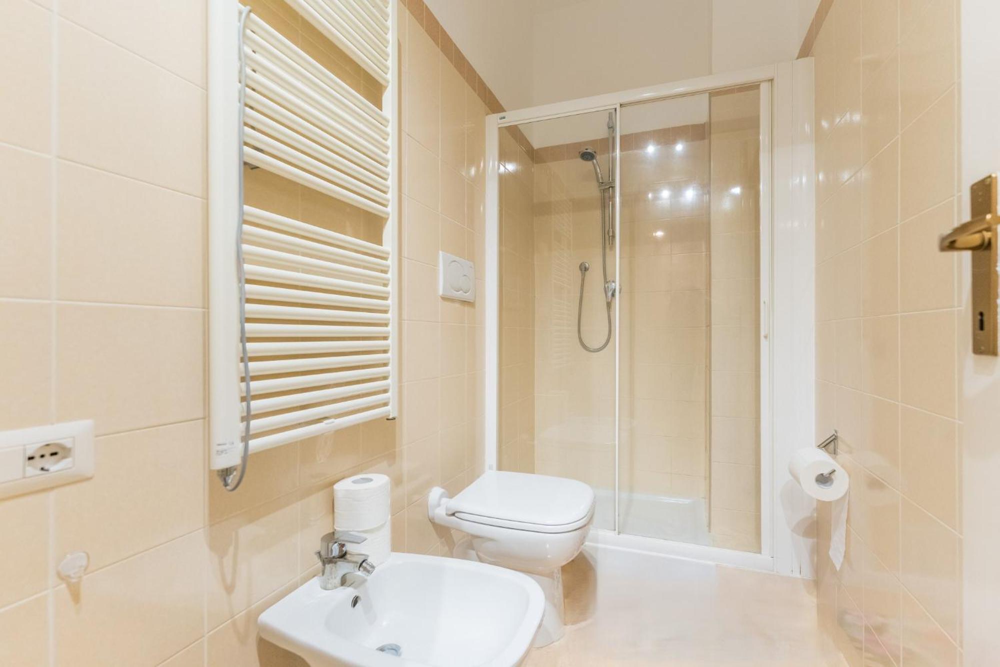 Ap4 Appartamento Nel Cuore Di Milano Exterior photo